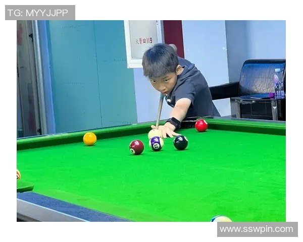 台球与足球的完美结合揭秘那些热爱台球的足球明星们的趣味生活