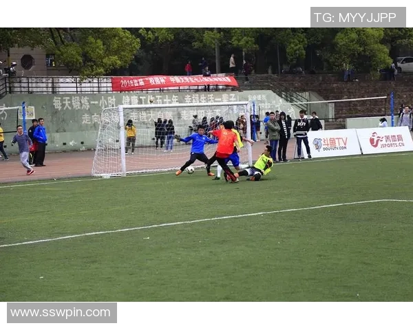 武汉足球队在挑战赛中的耐力表现分析与总结