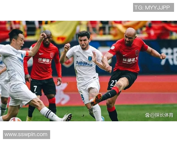 成都篮球队在邀请赛中以73分稳居积分榜首位的精彩表现 成都篮球队在邀请赛中以73分稳居积分榜首位的精彩表现