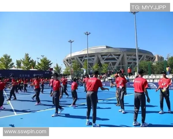 成都网球队进攻策略分析与比赛表现的得失总结